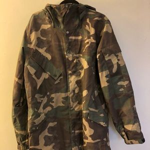 Analog by Burton VERY RARE gore Tex mantra hooded jacket size L